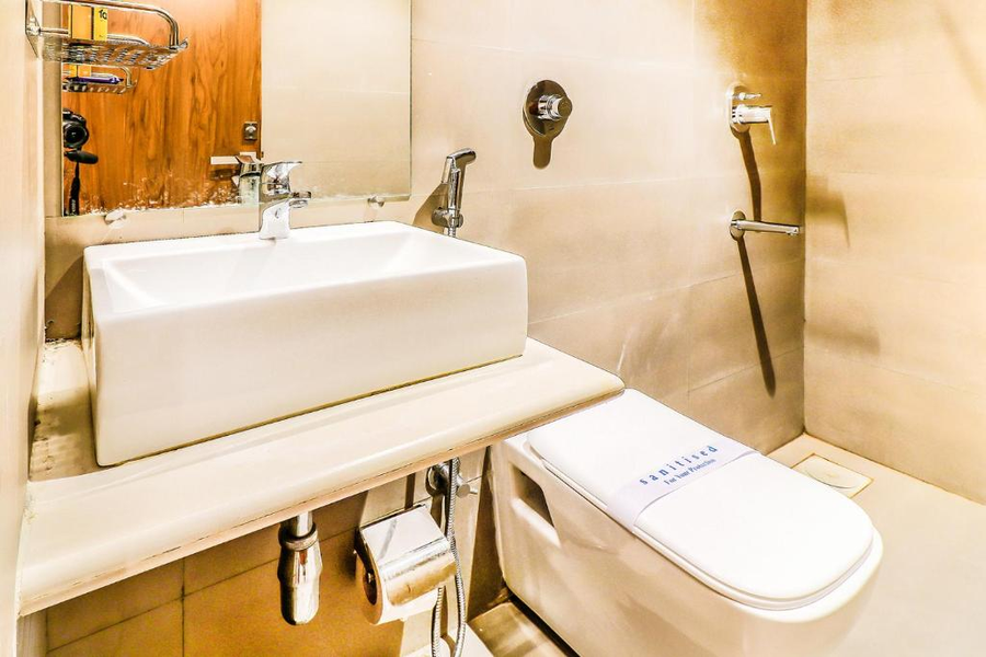 fabhotel ascot international