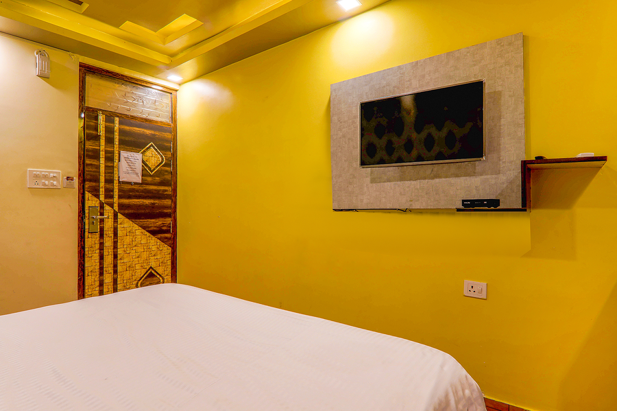 fabhotel gmc grand