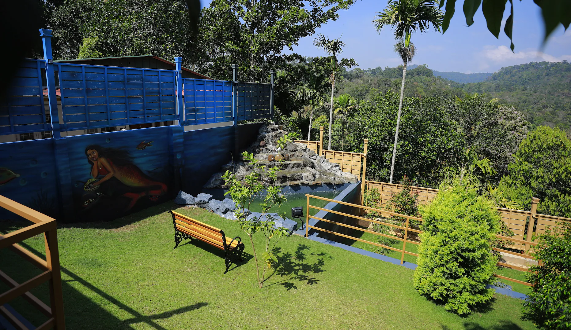 Star Emirates Luxury Resort And Spa,Ambazhachal,4 star