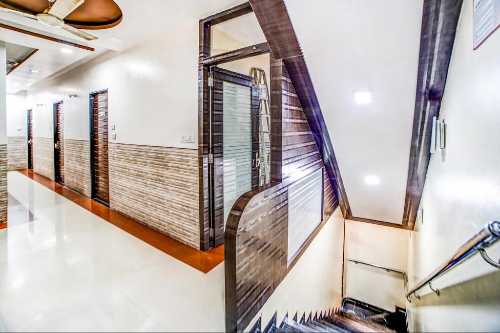 via the adore palace