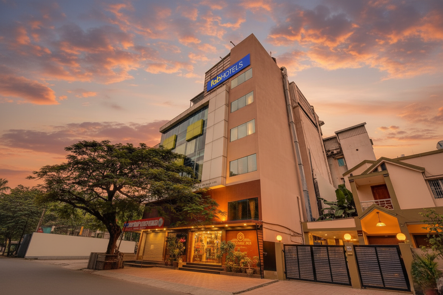 Fabhotel S Comfort Inn,,3 star