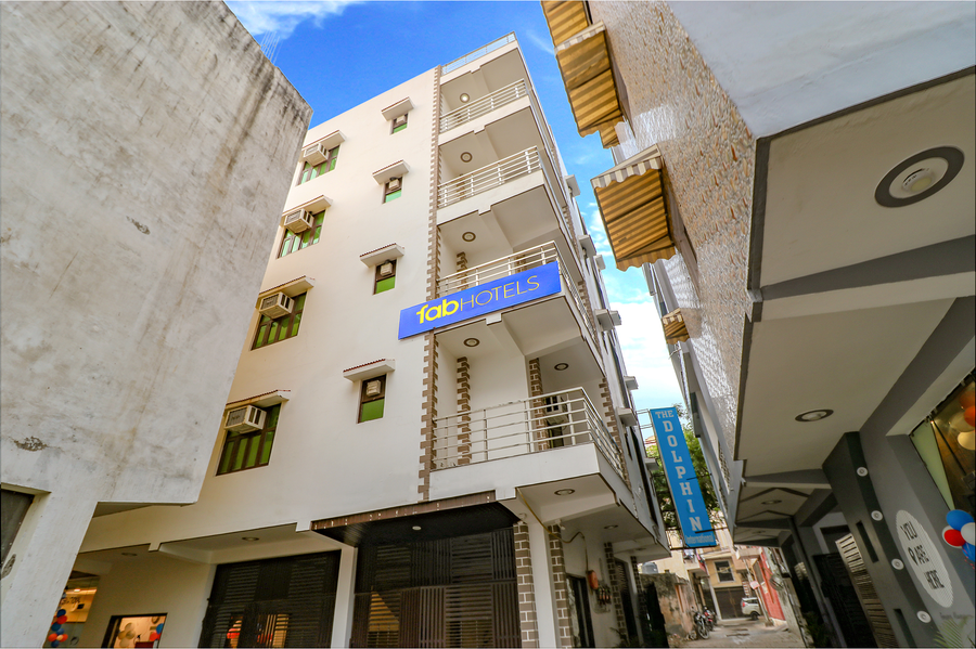 fabhotel dolphin international