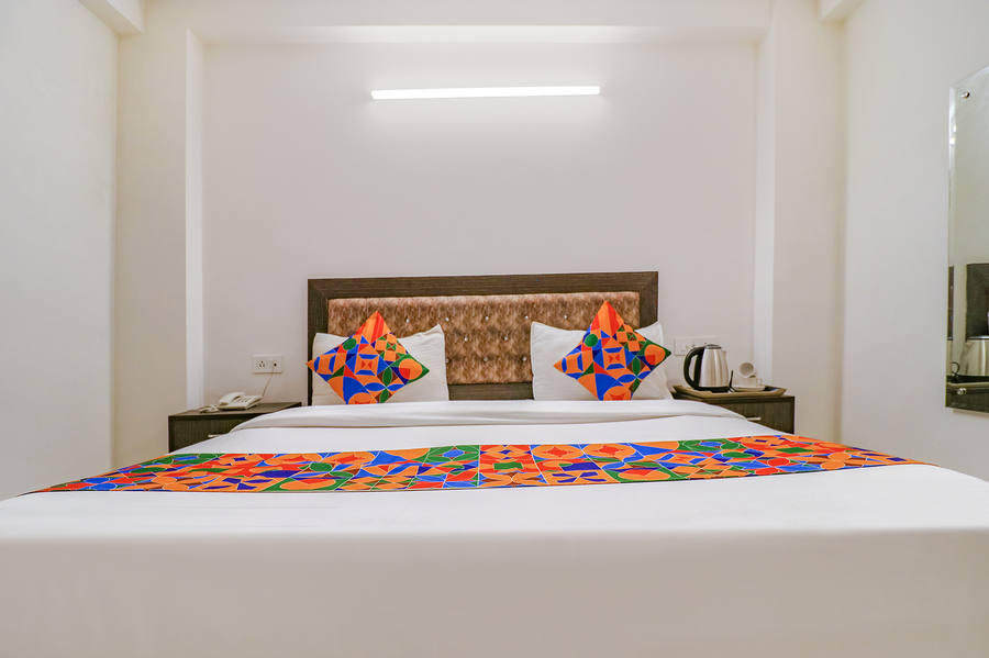 fabhotel dolphin international