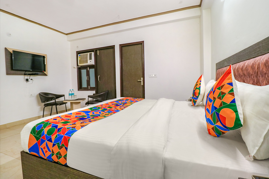 fabhotel dolphin international