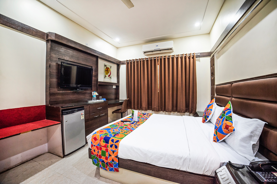 fabhotel santoor