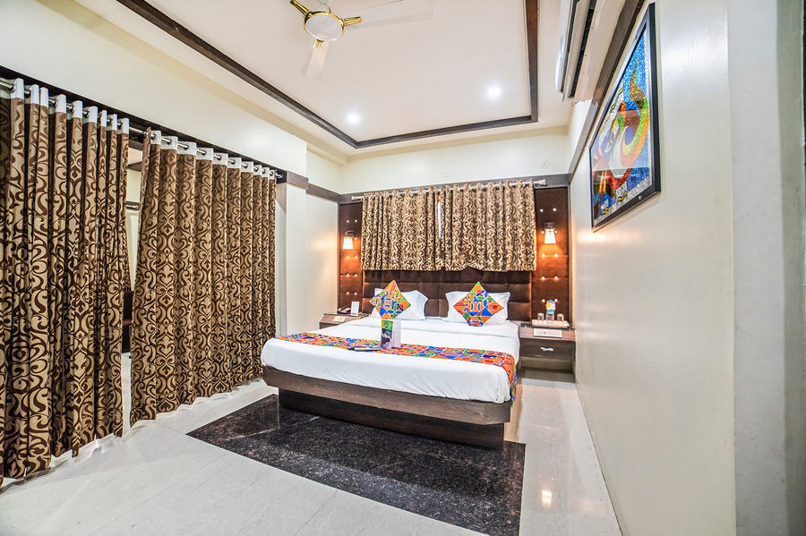 fabhotel santoor