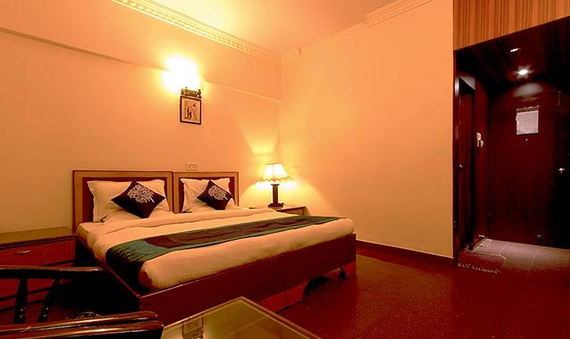 fabhotel spiro grand