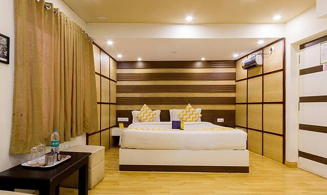 fabhotel sholas residency i nr government rose garden