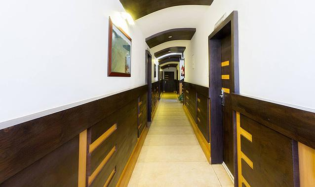 fabhotel sholas residency i nr government rose garden