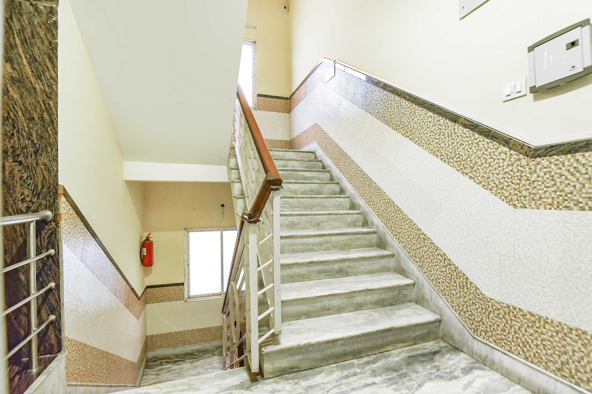 fabhotel saltlake palace