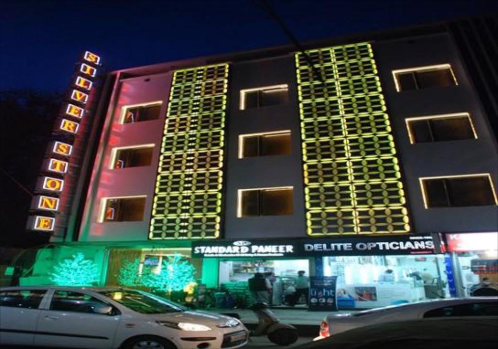 hotel silver stone