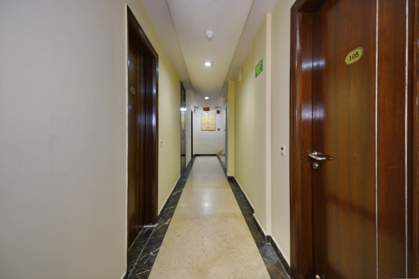 Hotel Silver Stone,Karolbagh,3 star