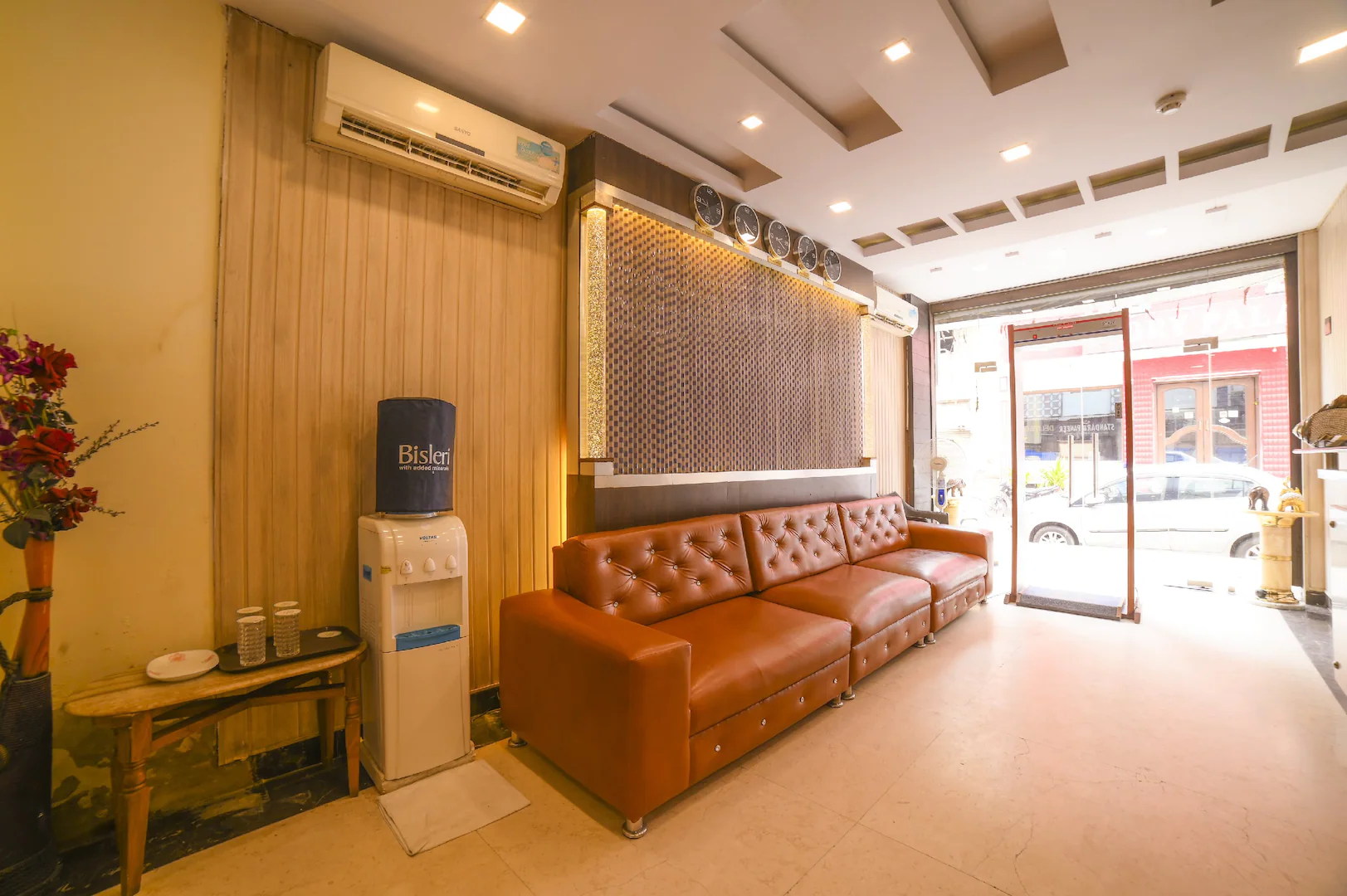 Hotel Silver Stone,Karolbagh,3 star