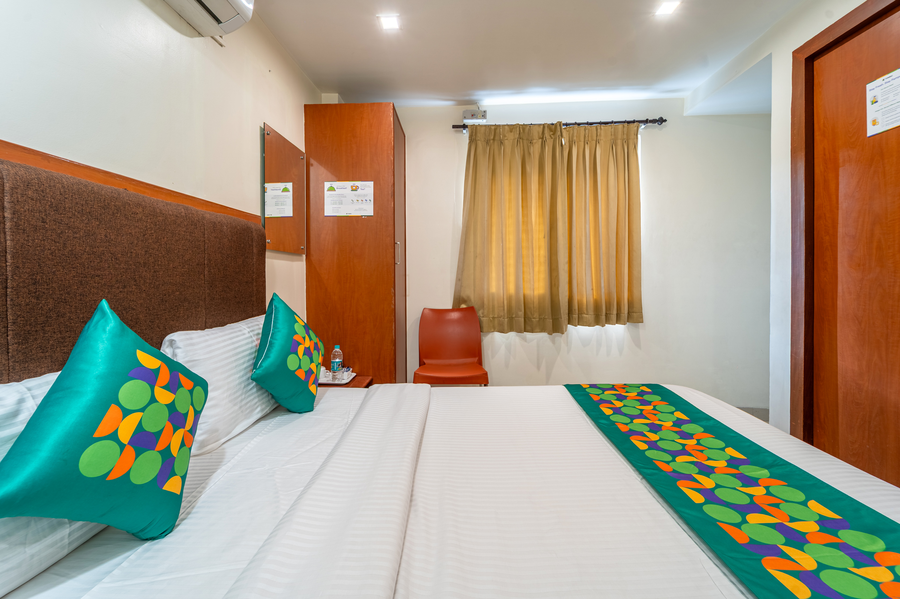 Treebo Sam Residency,Gandhipuram,3 star