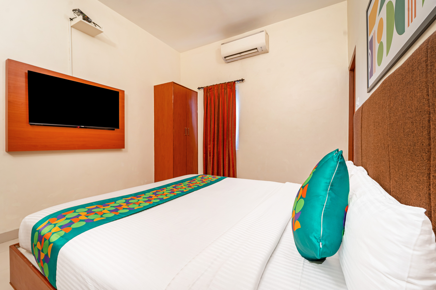 treebo sam residency