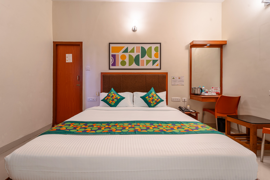 treebo sam residency