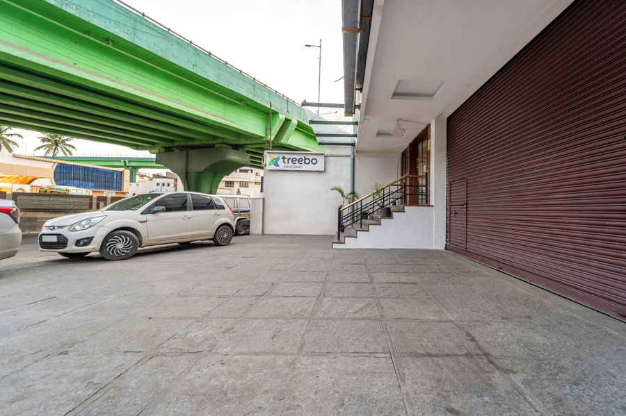 treebo sam residency