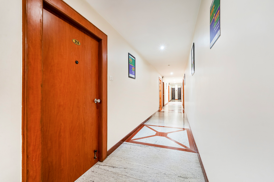 treebo sam residency