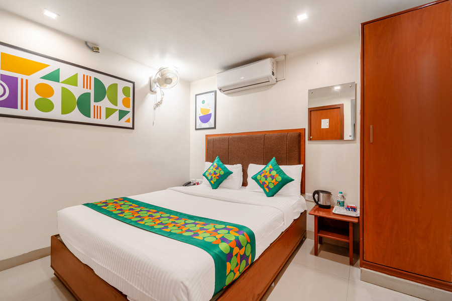 treebo sam residency