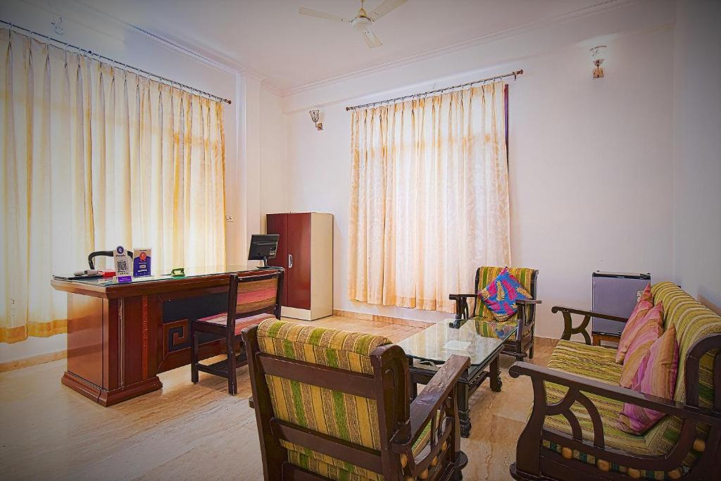 fabhotel gitanjali