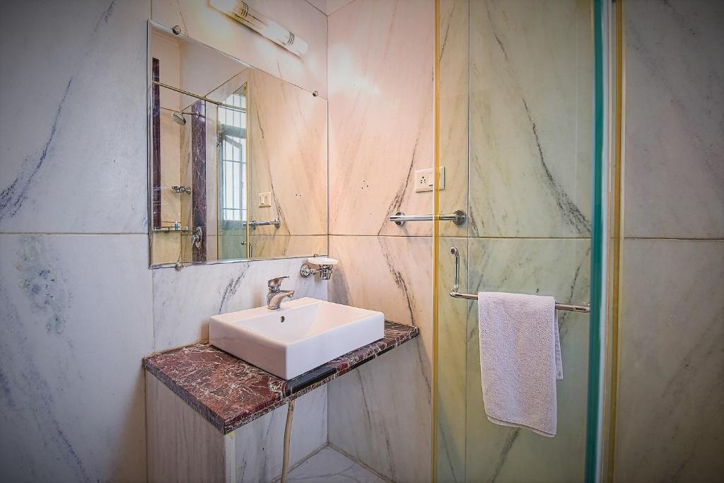 fabhotel gitanjali
