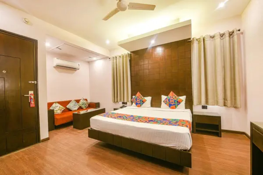 fabhotel aashraye