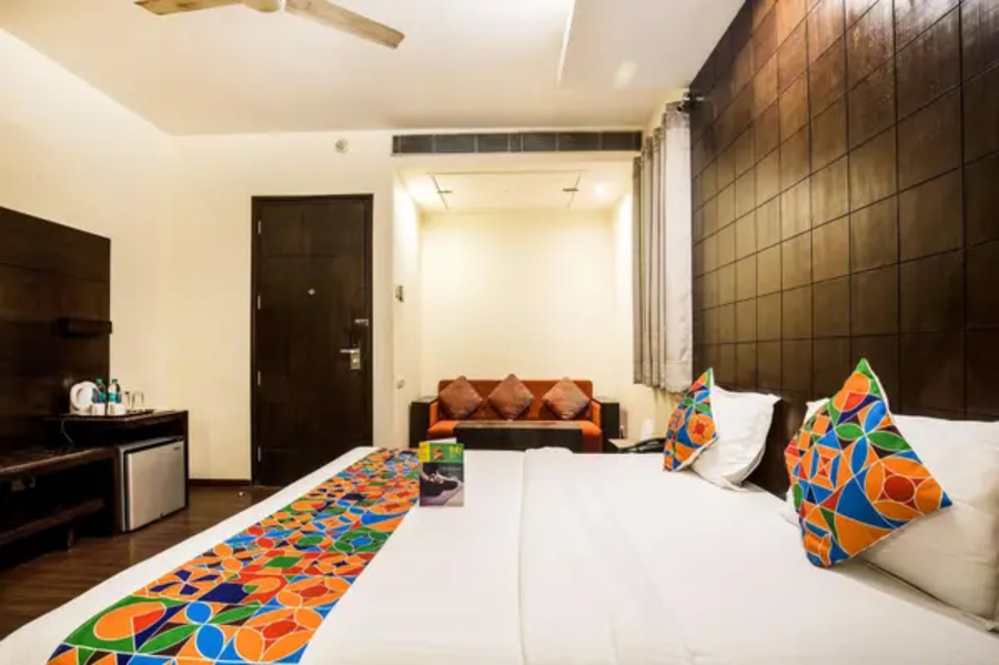 fabhotel aashraye