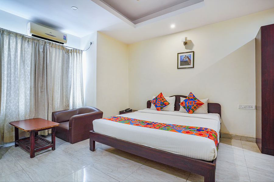 hotel shreyas inn