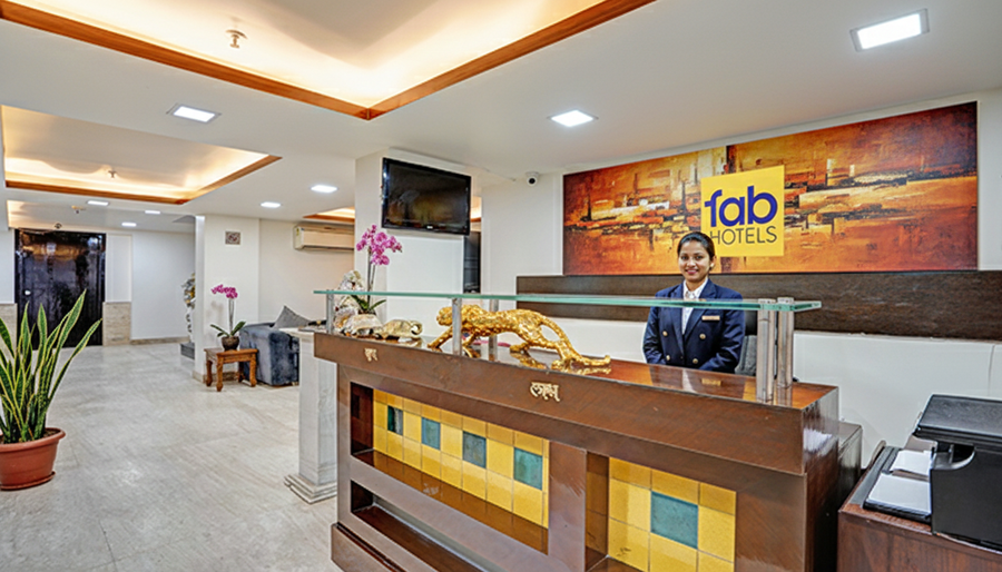 fabhotel galaxy nr patel nagar metro