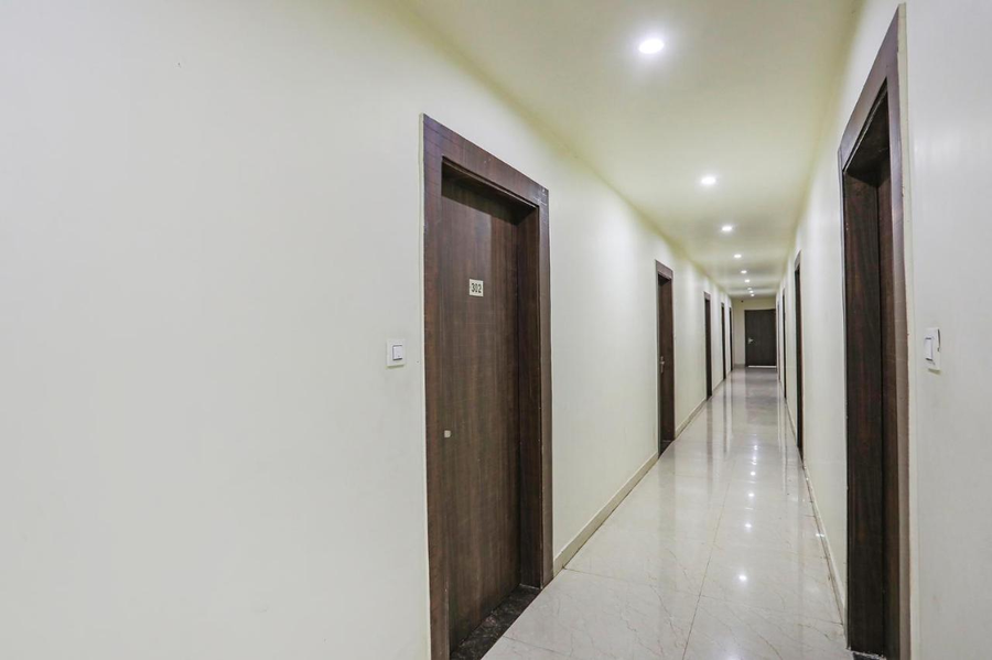 fabhotel naman palace