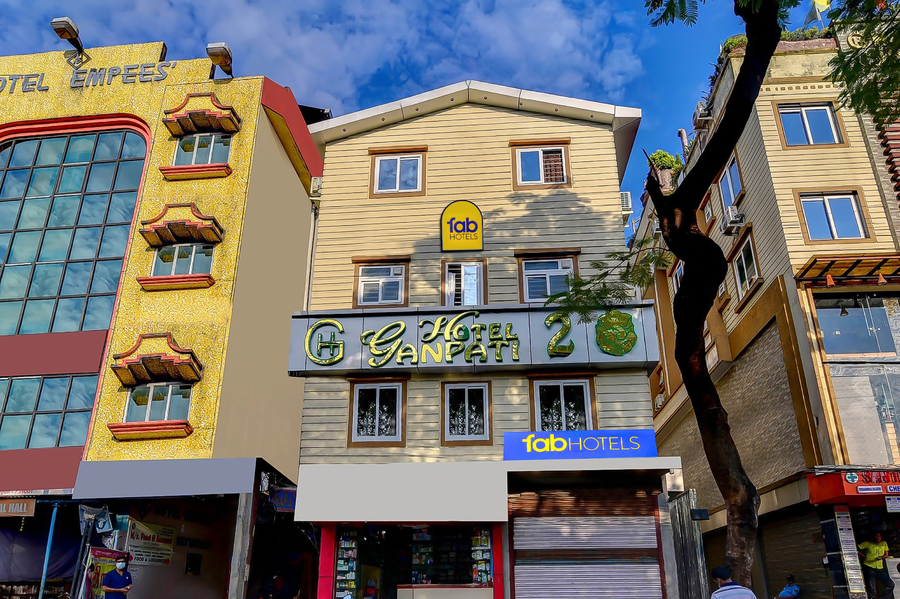 Fabhotel Ganpati 2,Bidhan Road, Near Maa Bhavani Kali Mandir, Ward 12, Hakim Para, Siliguri- 734001,3 star