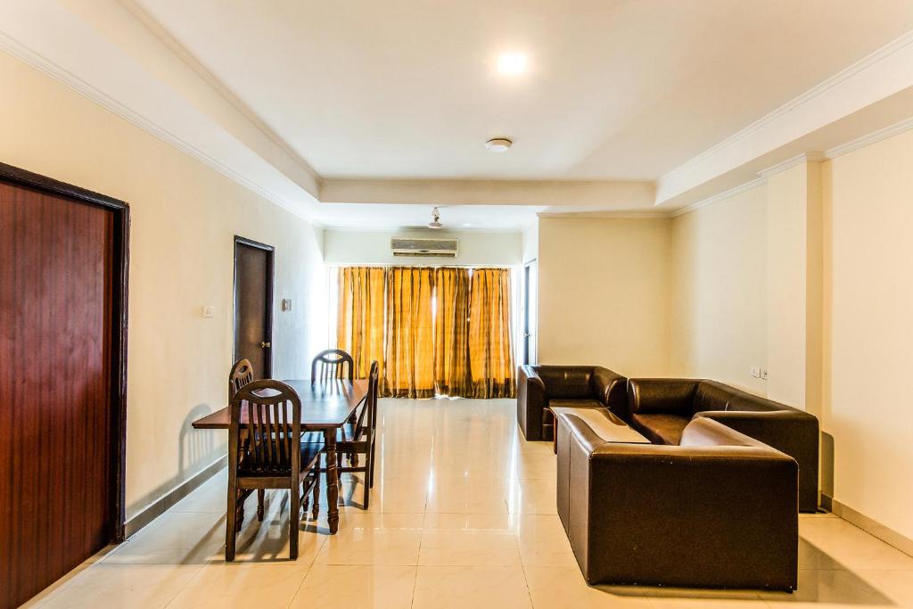 Fabhotel Blossoms Service Apartment,,3 star