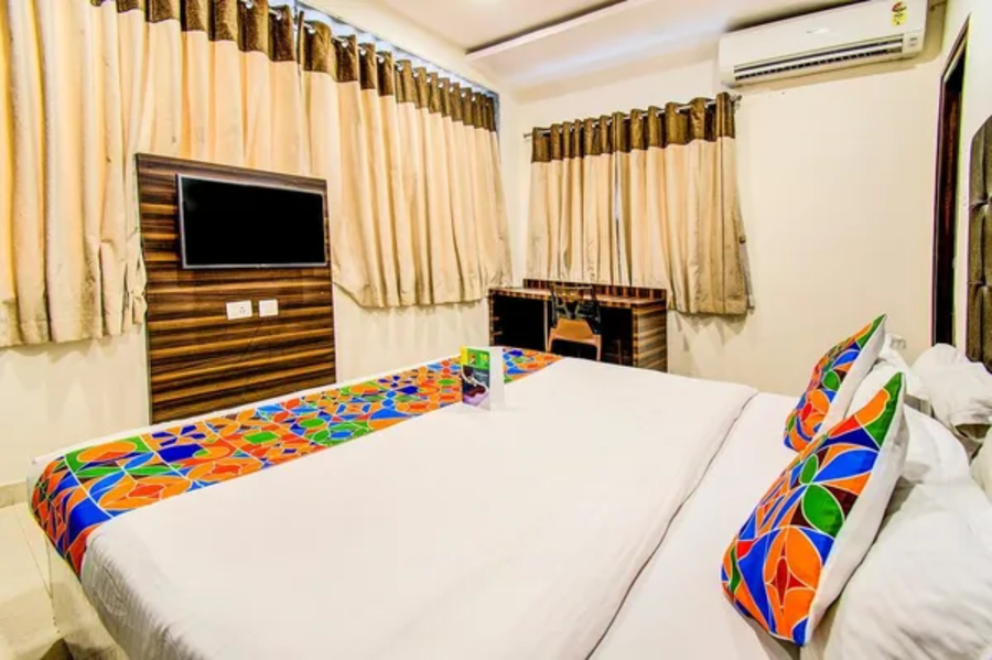 fabhotel pearl city nr cyber towers hitech city