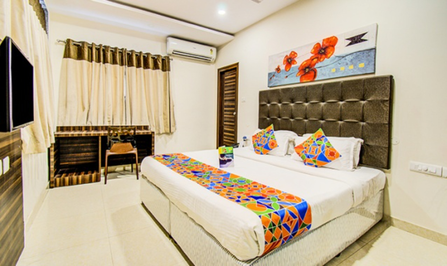 fabhotel pearl city nr cyber towers hitech city