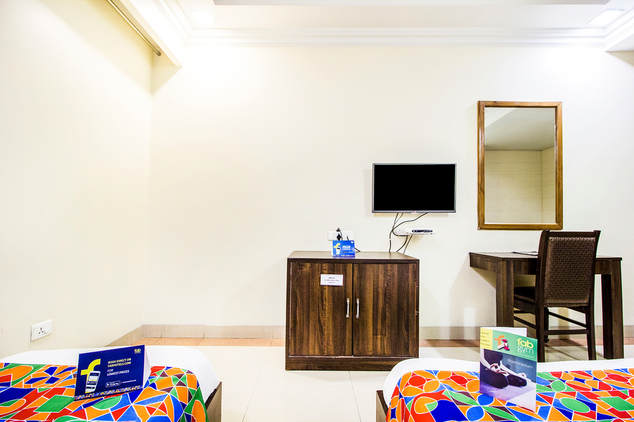 Fabhotel Aaykay,Near Railway Station,3 star