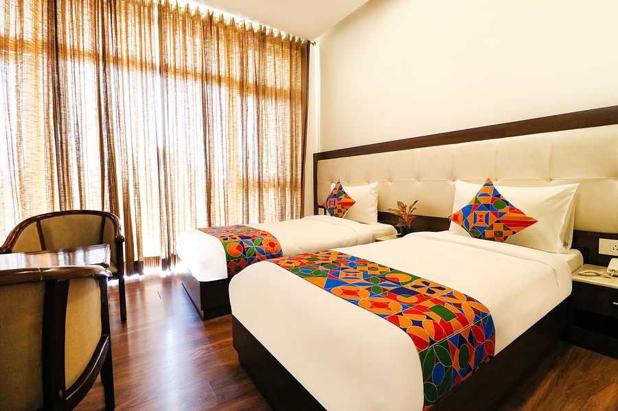 fabhotel oyster villa