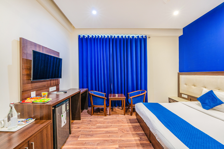 fabhotel oyster villa