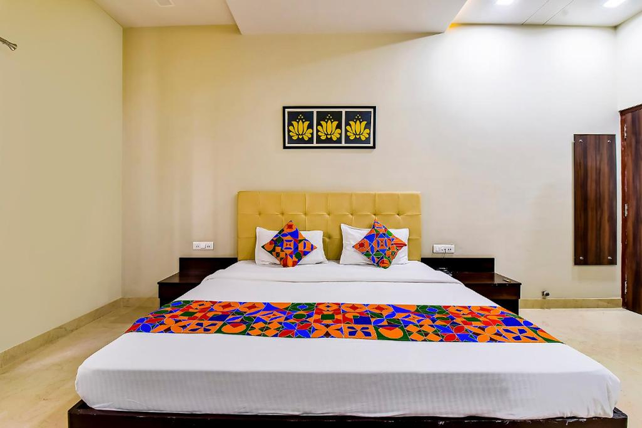 fabhotel the castle homestay