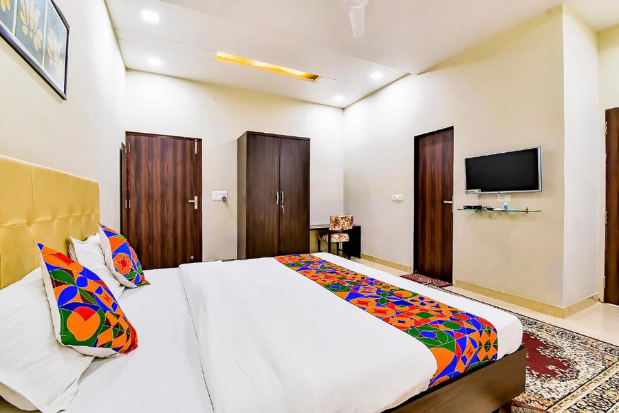 fabhotel the castle homestay