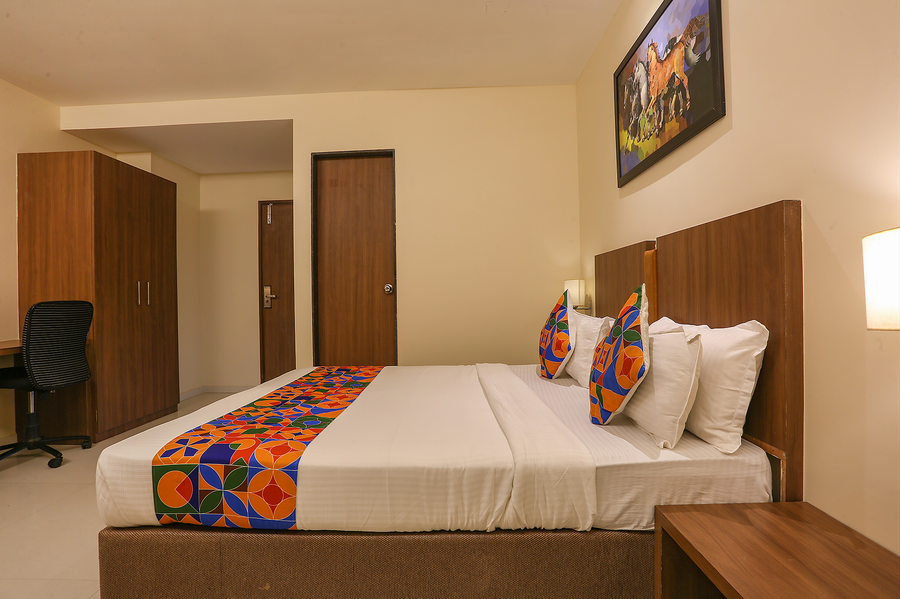 fabhotel royal international