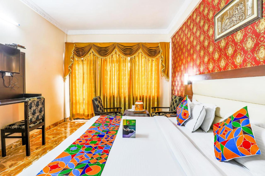 fabhotel pramila inn