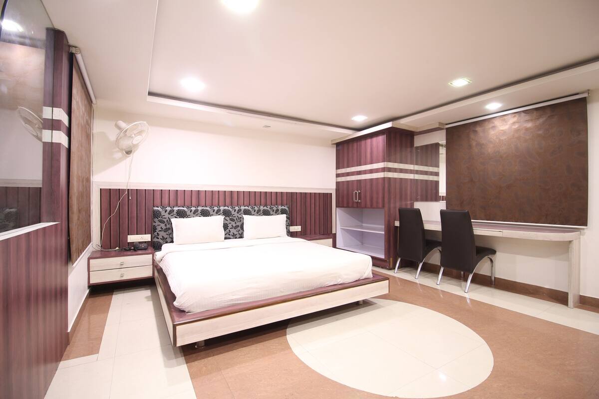 hotel avinash residency