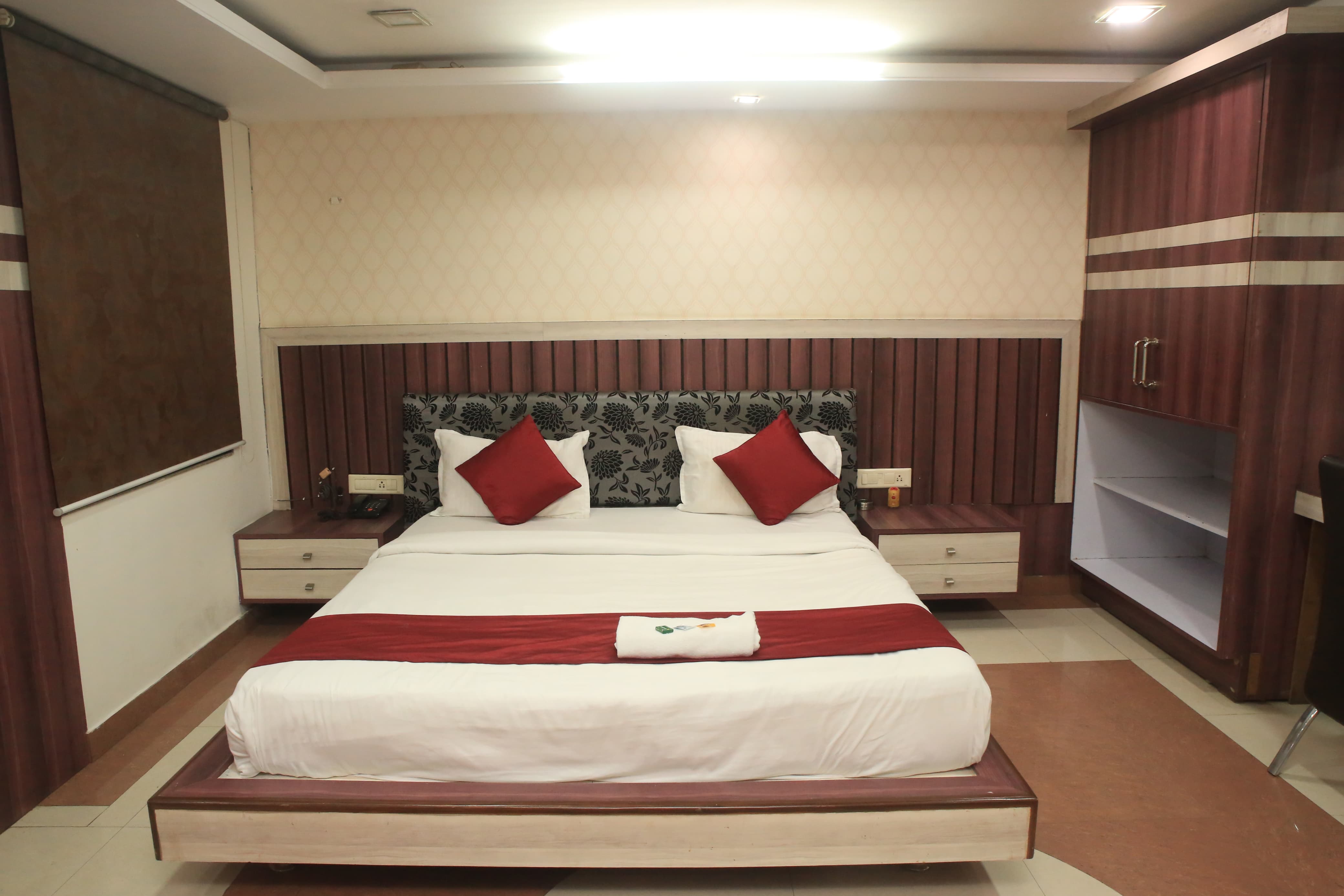 hotel avinash residency