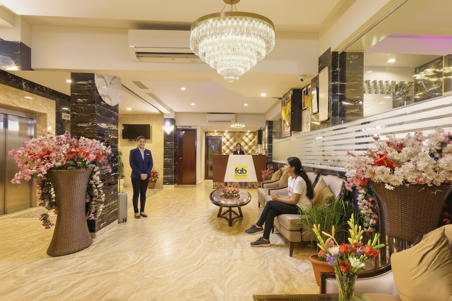 Oriva Sarala Crown,,3 star