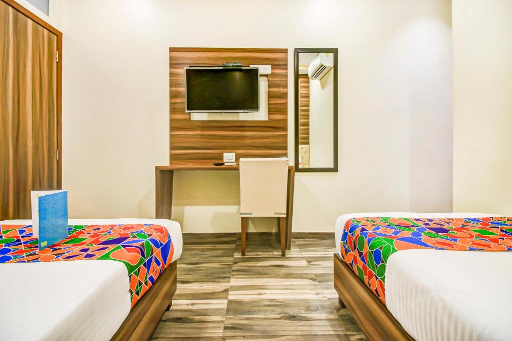 fabhotel axis international