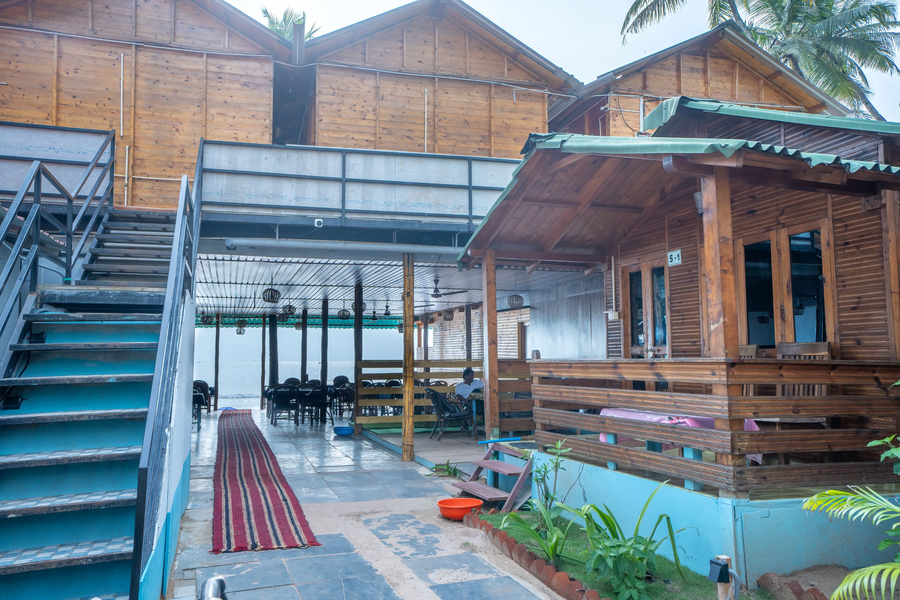 hitide beach resort