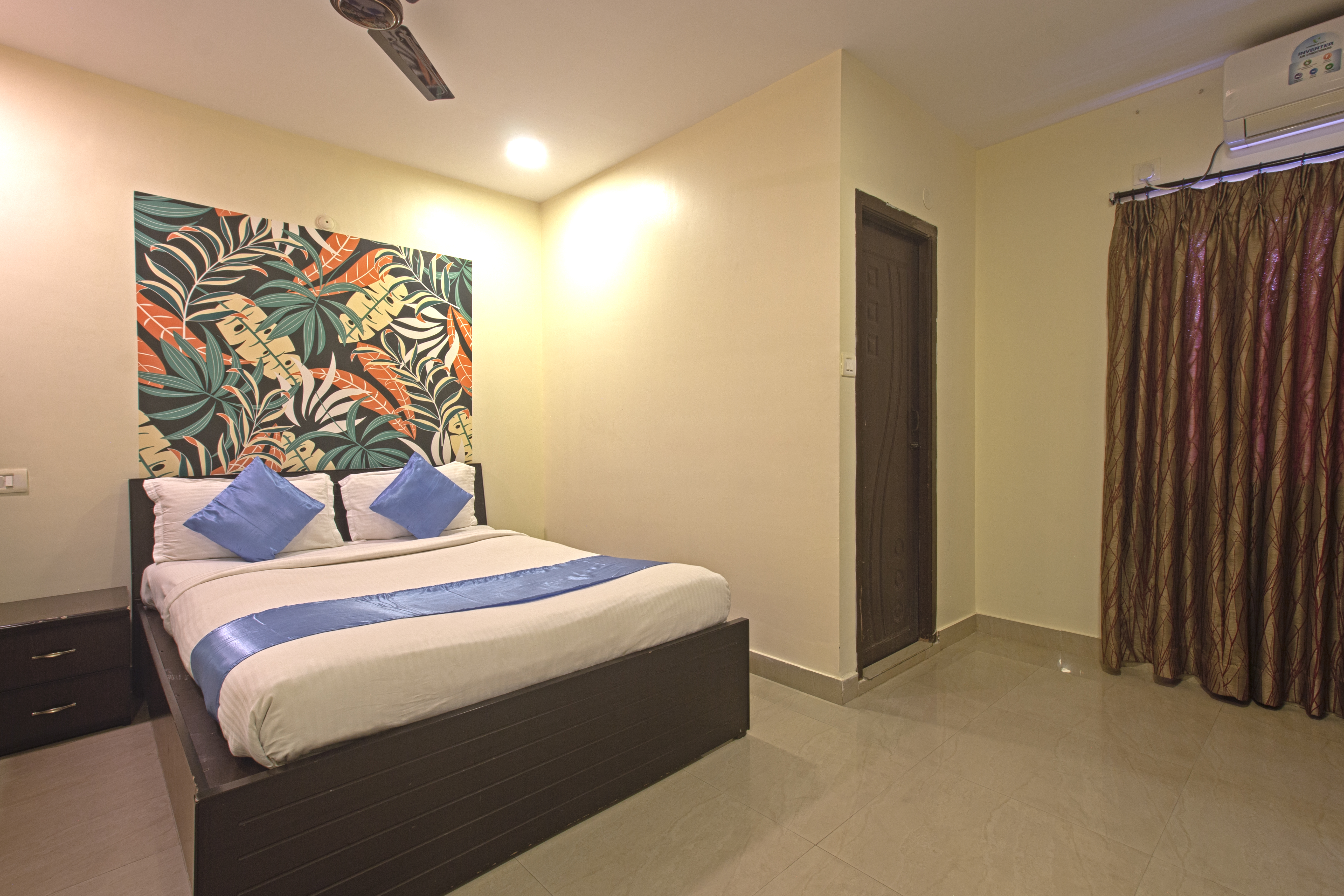 hotel ns royal emirates jubilee