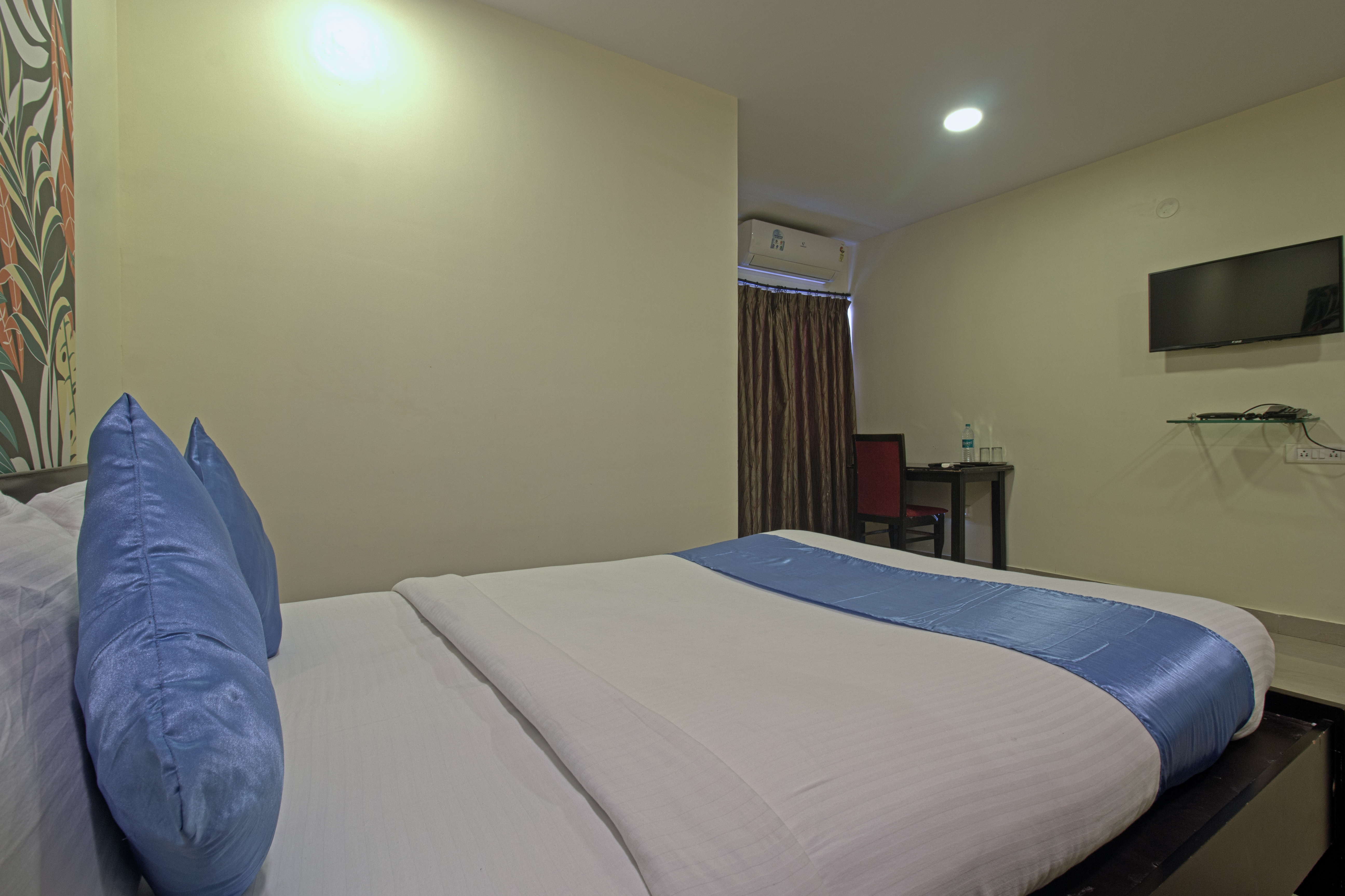 hotel ns royal emirates jubilee