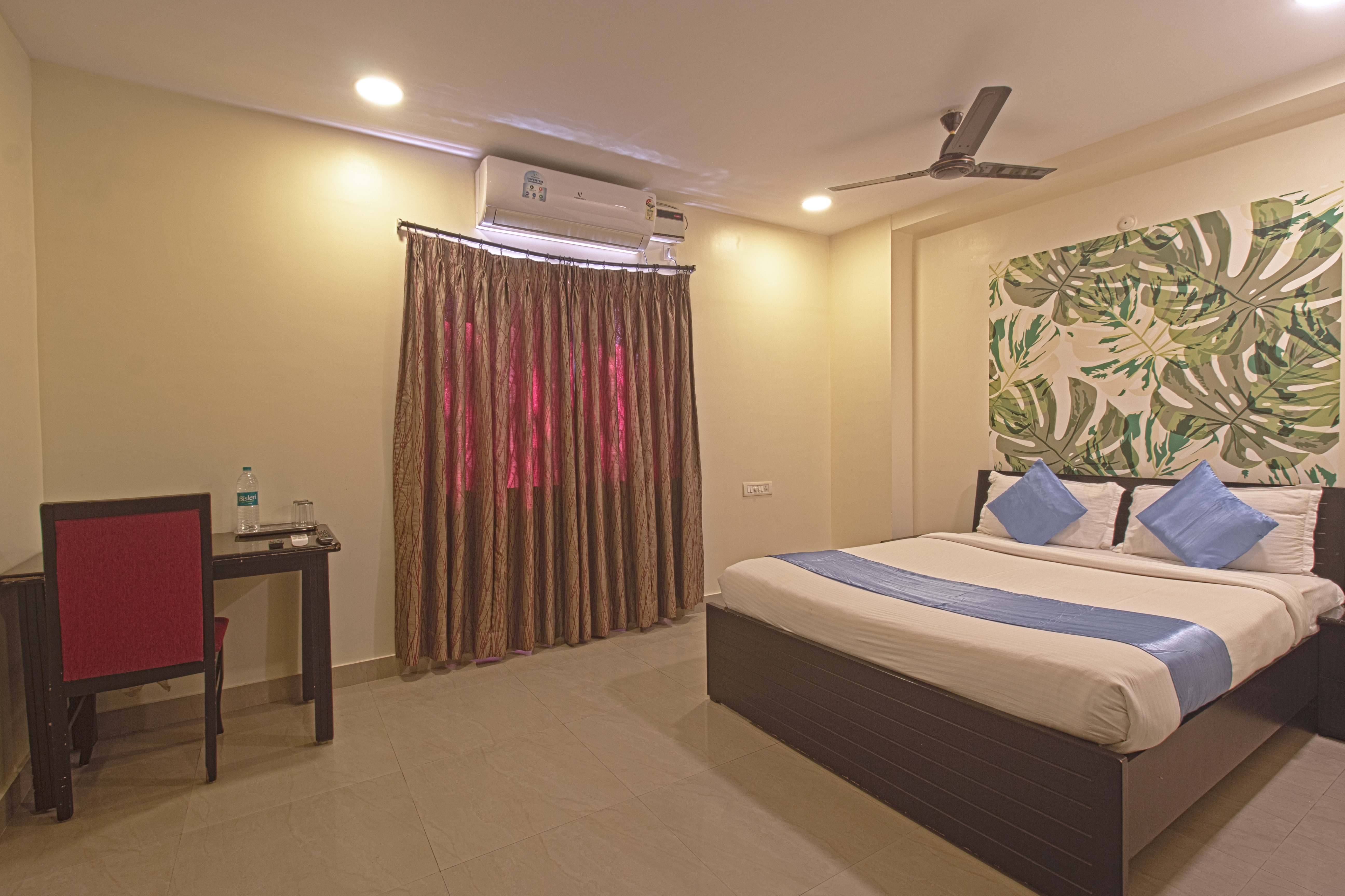 hotel ns royal emirates jubilee