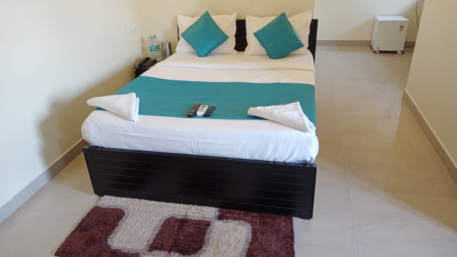 hotel ns royal emirates jubilee